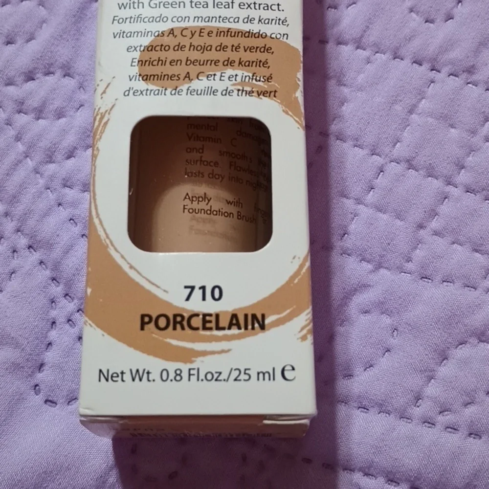Sorme Mineral Illusion Foundation 710 Porcelain